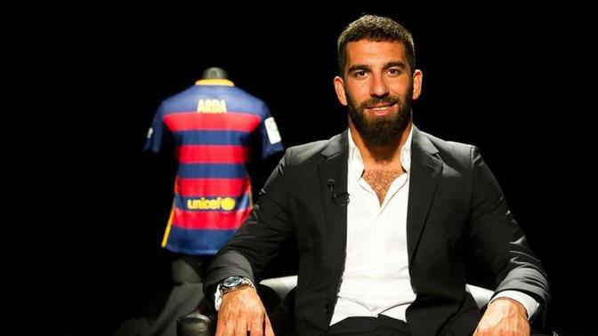 Arda Turan, Eyüpspor'un yeni teknik direktörü oldu. Sizce başarılı olur mu?
