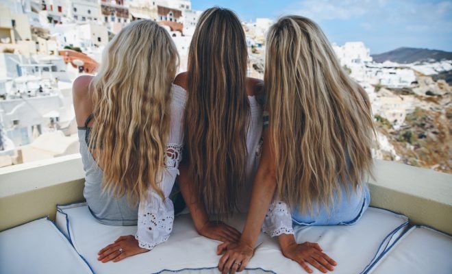 Saçları güneşten korumak için neler kullanılabilir?
