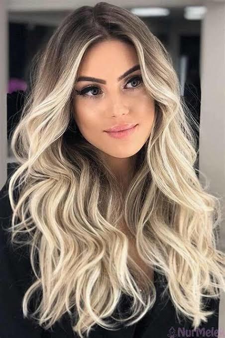 Sizce hangi saç rengini yaptırmalıyım, yüzüme en çok hangi ton gider?