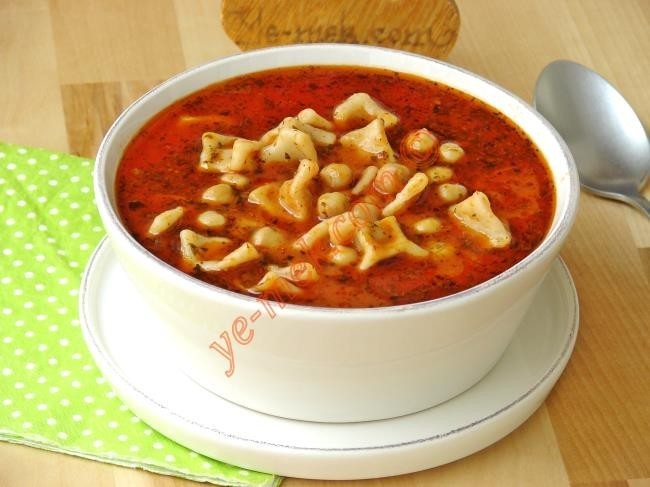 Sizin en sevdiğiniz yöresel çorba hangisi?