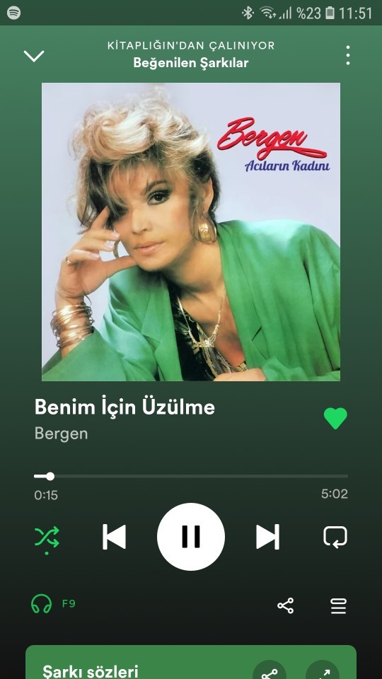 Ne dinliyorsunuz, müzikleri alalım?