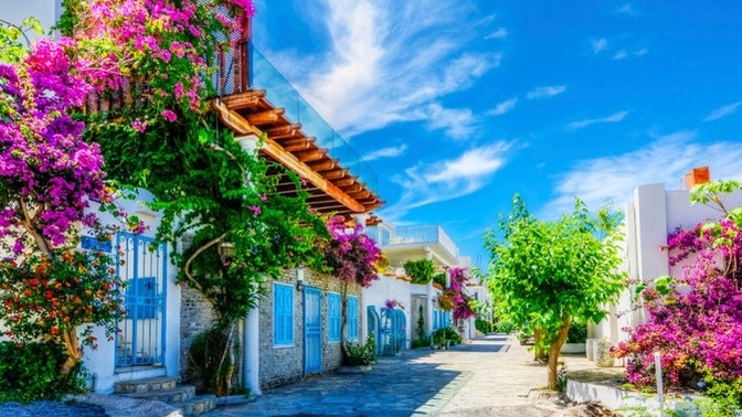 Şu an 30.000 TL'ye bir haftalık tatil yapmak mümkün mü?