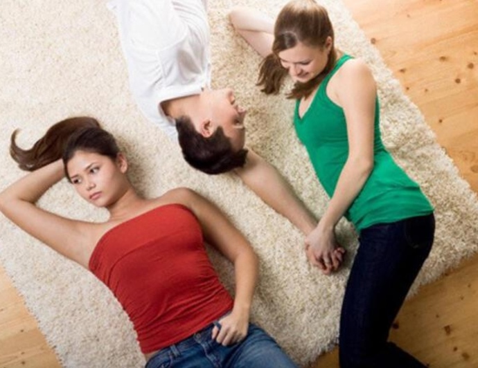 Evli erkekler/kadınlar daha mı çekici geliyor?