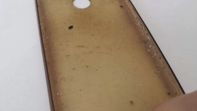 Merhaba telefon kılıfım koptu, ne yapsam yapışır?