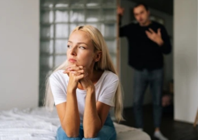Bir ilişkide hangi nedenler senin için o ilişkiyi kesinlikle bitirme sebebidir?