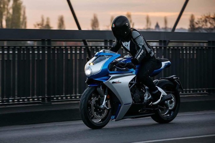 Sizin favori motorunuz ne?