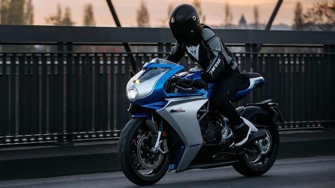 Sizin favori motorunuz hangisi?