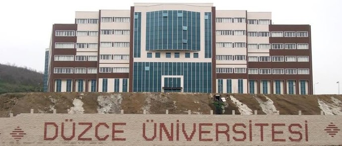 Düzce Üniversitesinde okuyanınız var mı?