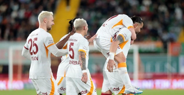 Galatasaray Alanyasporu 4-1 mağlup ederek 3te 3 yaptı. Sizce şampiyon olur mu?