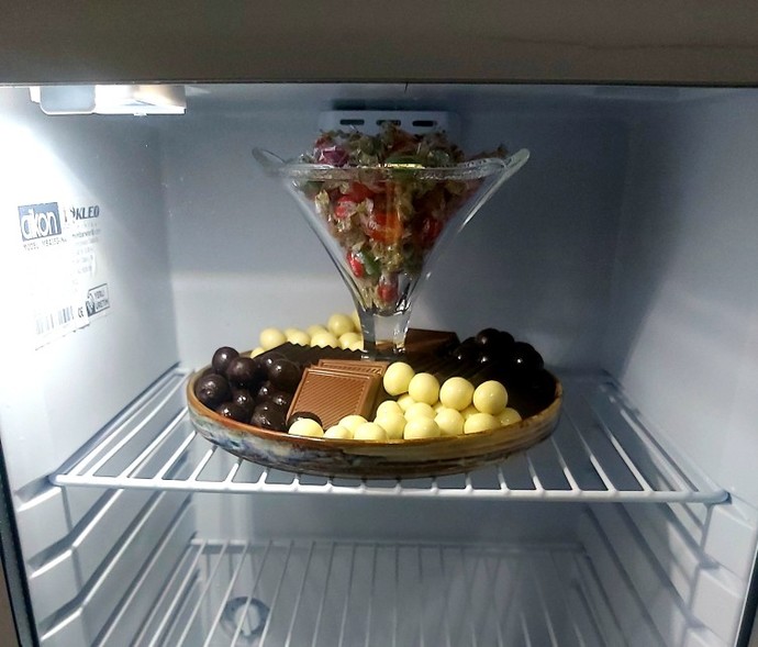 Bayram çikolatasını çaktırmadan yersek sorun olur mu?