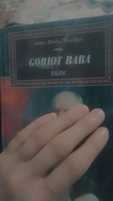 Başucu kitabım dediğiniz bir kitap var mı?