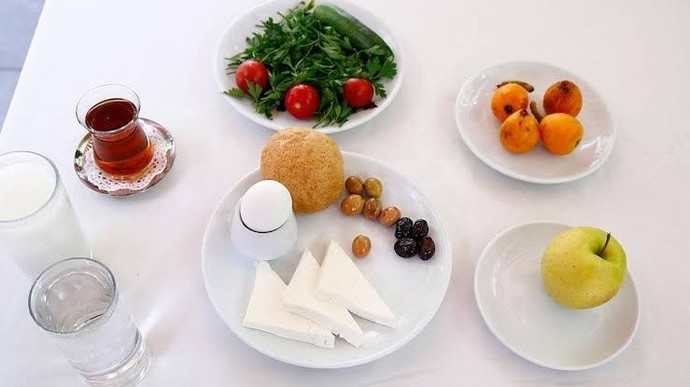 Son sahurda kimler uyumadı?