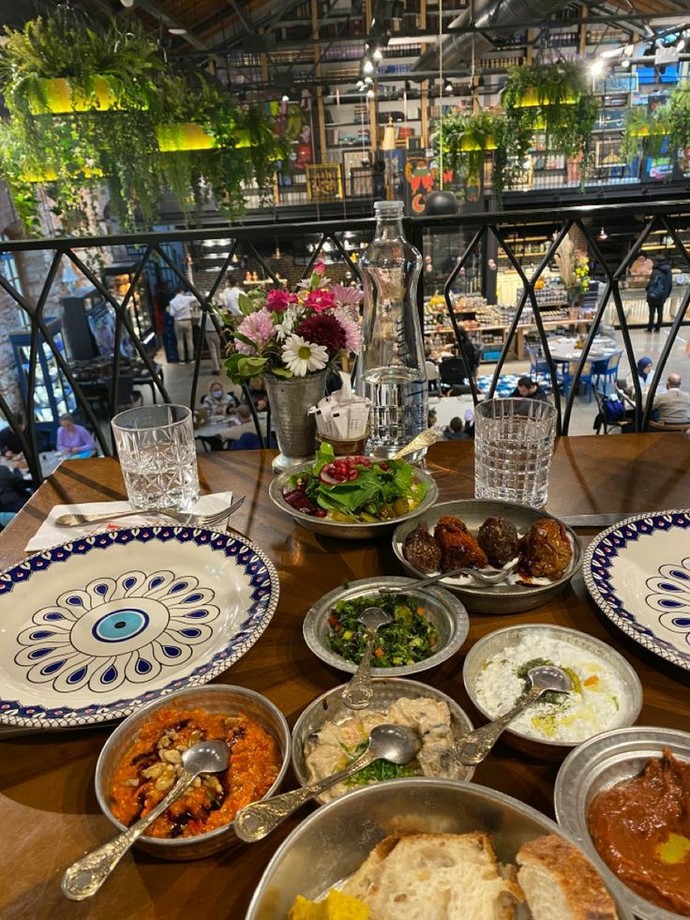 Hangi mezeleri seversiniz, kendinize ait bir meze tarifiniz var mı?