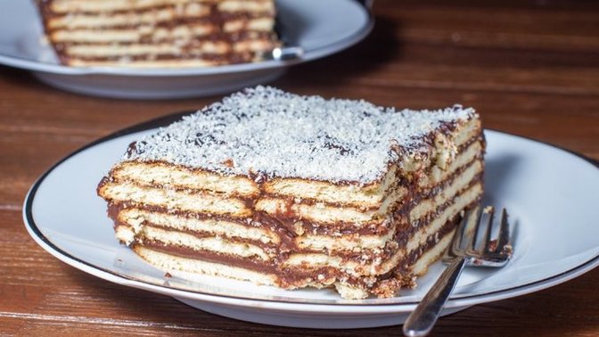 Bayramda gelecek misafirlere bisküvi pastası yapmam ayıp mı olur?