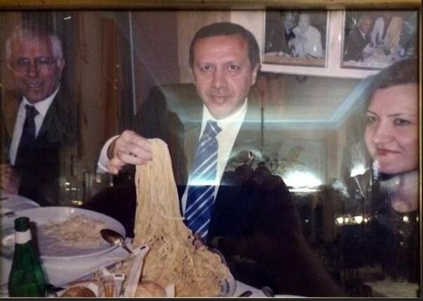 Burnuma makarna kaçtı nasıl çıkar bu?