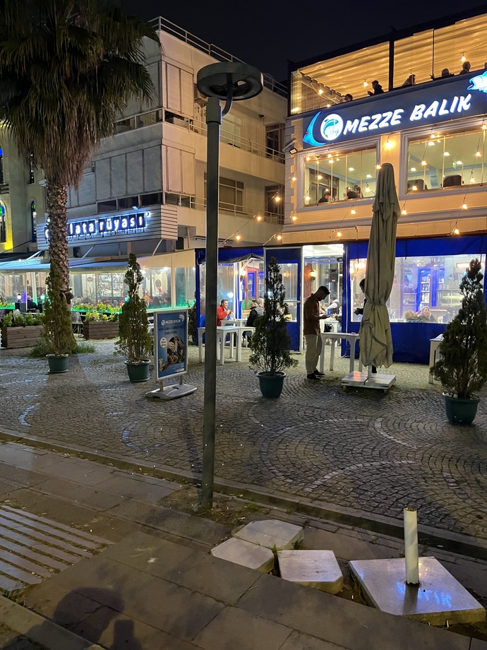 Bu saatte, yemek olarak en iyi ne gider?