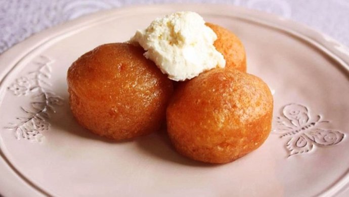 Şerbetli tatlılara en çok ne yakışır?