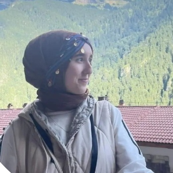 Burnumda hafif kemer olan bi kız sevilmez mi?