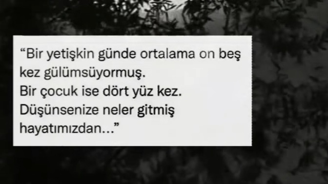 Günde kaç kez gülümsüyorsundur sence? Yıllar senden kaç gülümsemeni çaldı?
