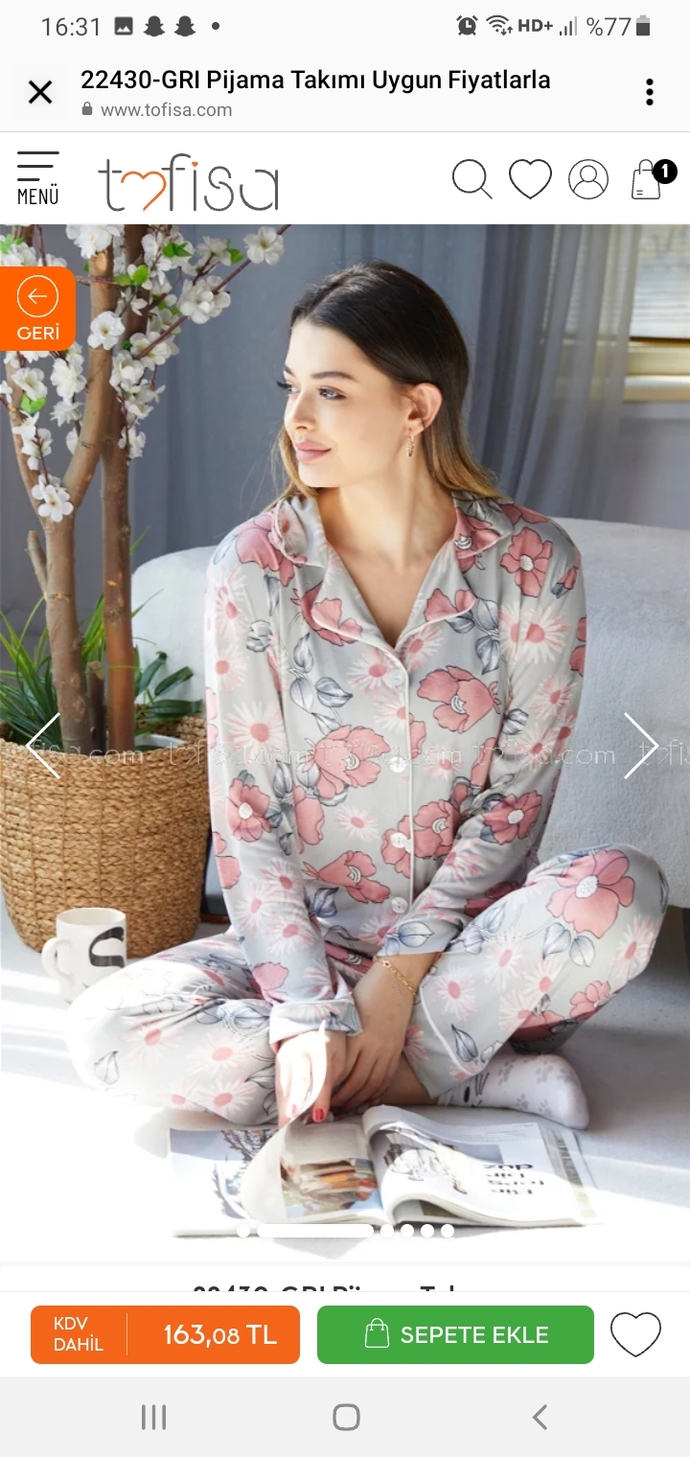 Hangi pijama takımı güzel?