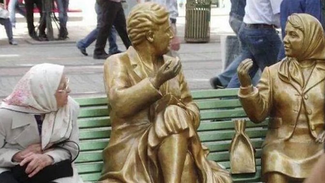 En son kimin dedikodusunu yaptınız?