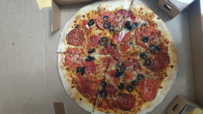 Pizza yaptım sence nasıl olmuş?
