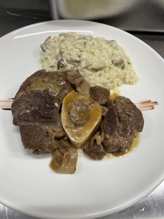 Osso Buco yaptım, nasıl gözüküyor sizce?