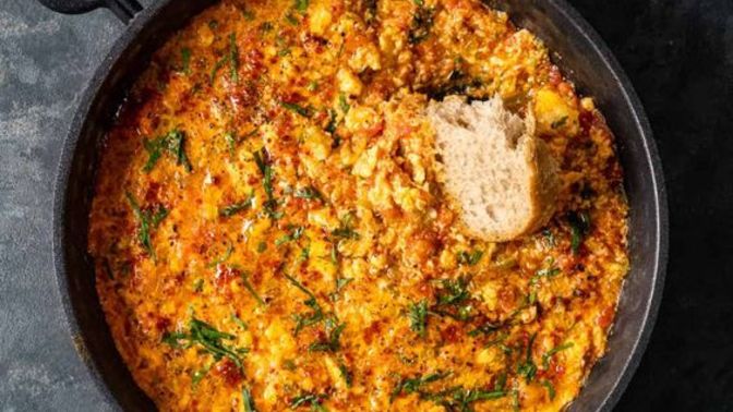 Menemen soğanlı mı yoksa soğansız mı yenir?