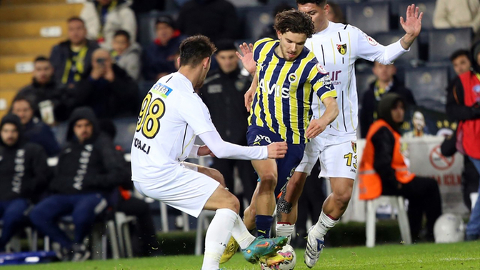 Fenerbahçe 2-0 öne geçtiği maçta son dakika golüyle İstanbulspor ile 3-3 berabere kaldı! Maçı nasıl buldunuz?