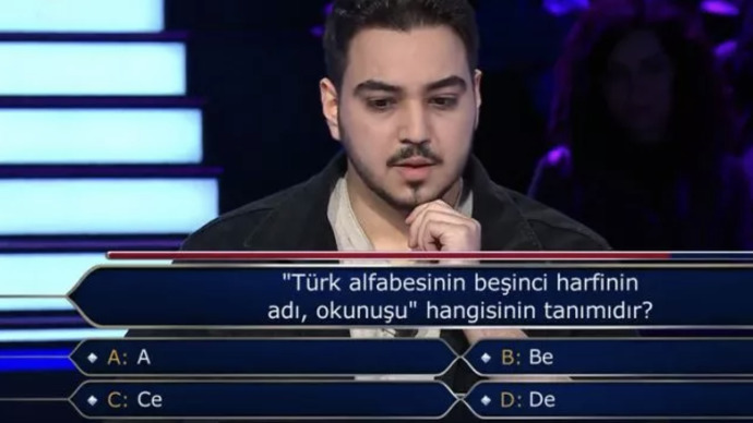 Kim Milyoner Olmak İsterde, Türk alfabesinin beşinci harfinin adı, okunuşu hangisidir? sorusunu bilemeyen genç gündem oldu! Sen bilir miydin?