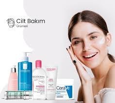 Işıltılı ve pürüzsüz bir cilt için hangi ürünleri kullanmamız gerekiyor?
