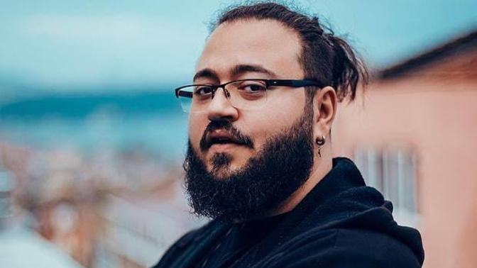 Jahrein "Oğluma P*rnhub Premium üyeliği satın alacağım" dedi. Siz çocuğunuzun p*rno izlemesine izin verir misiniz?