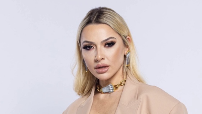 Sizce Hadise Türkiye'nin en güzel kadını mı?