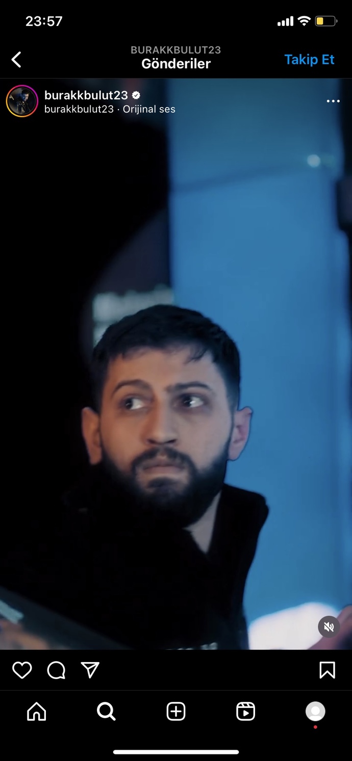 Ünlü şarkıcı Burak Bulut yakışıklı mı?
