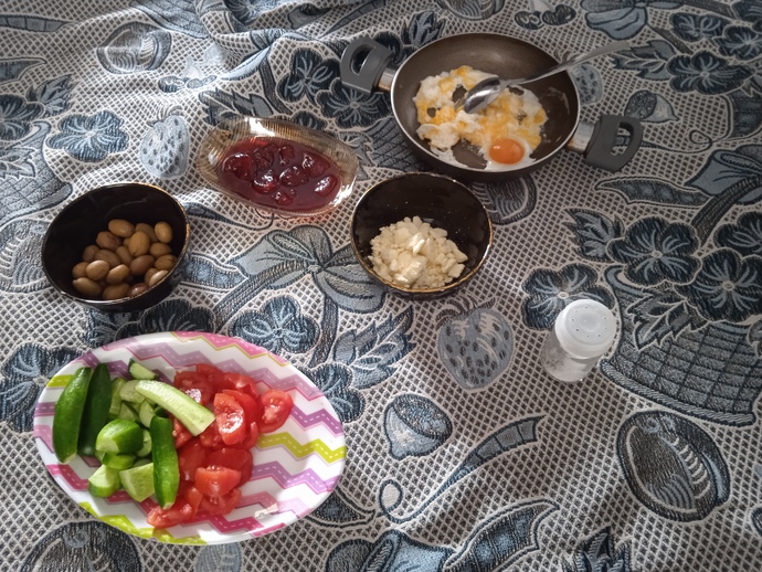 Bu fakir sofrasımı 😀?