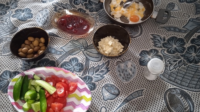 Bu fakir sofrasımı 😀?