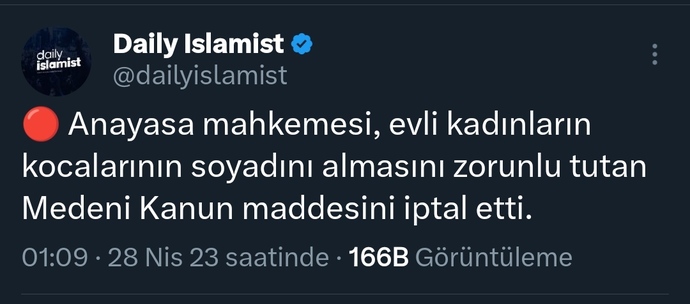 Anayasa Mahkemesi kadının, eşinin soyadını alma zorunluluğunu iptal etti. Ne düşünüyorsunuz?