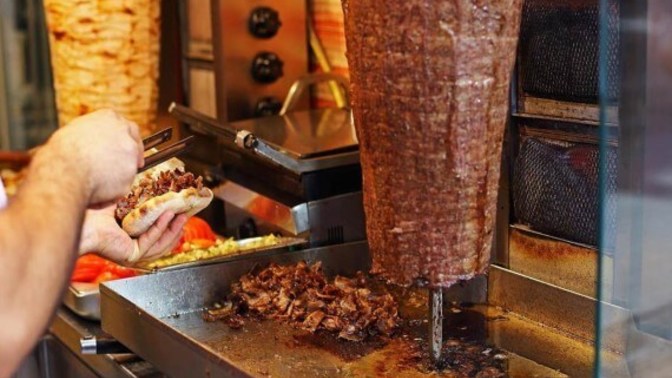Almanya'da döner dükkanı açmak istiyoruz. Dükkan adı önerileriniz neler?