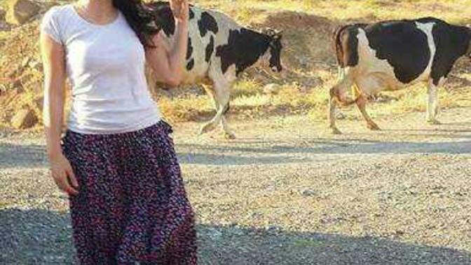 Kızlara şalvar her zaman yakışır mı?