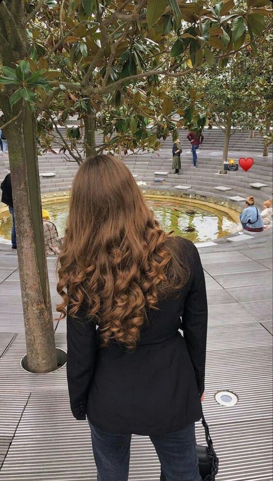 Sizce hangi saç modeli daha güzel?