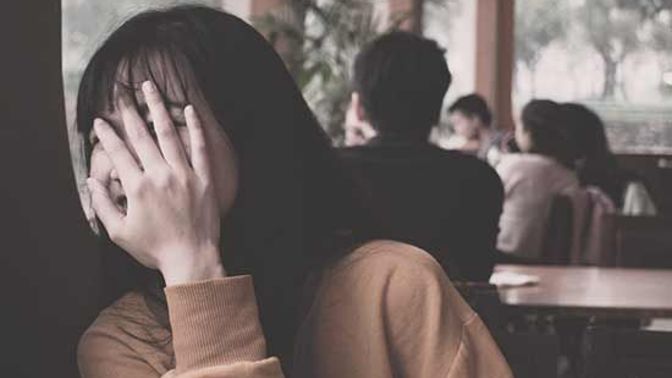 23 yaş, öz güven kazanıp hayatı yaşamak için çok mu geç?