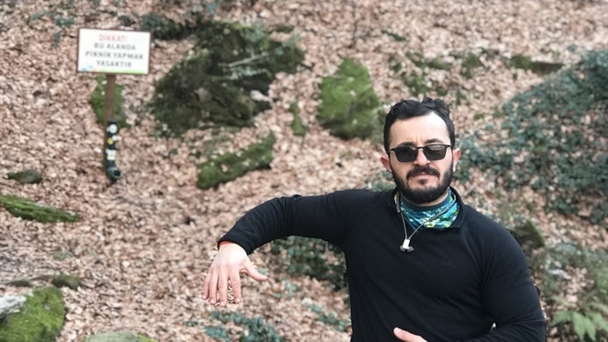 Genelde en yakın arkadaşımızla fotoğrafımız olmazmış. Sizin var mı?