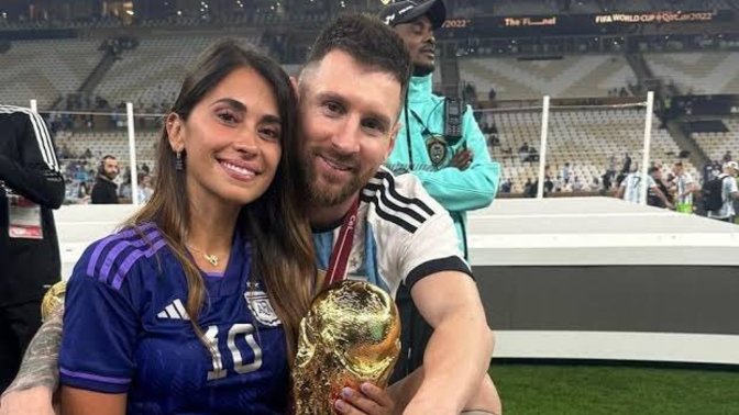 Messi ve Antonella, Aguero yüzünden ayrılıyor! Sevgiliniz en yakın arkadaşınızla samimi olsa rahatsız olur musunuz?