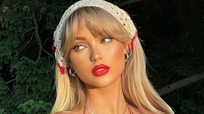 Kiraz desenli bikini güzel mi?