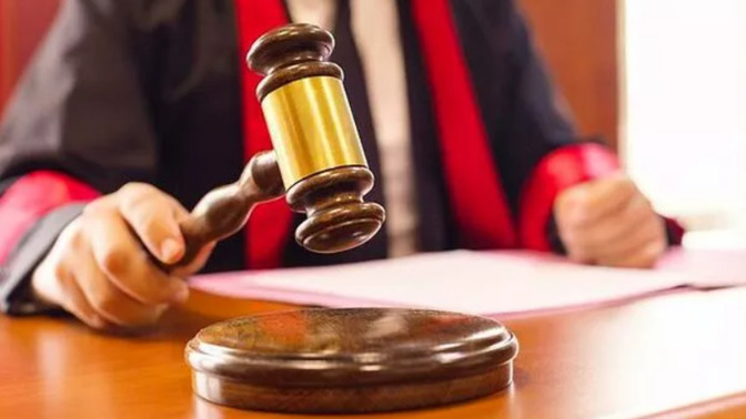 23 yaşındayım hukuk fakültesine başlayıp hakim veya savcı olmak istiyorum, çok mu geç kaldım?