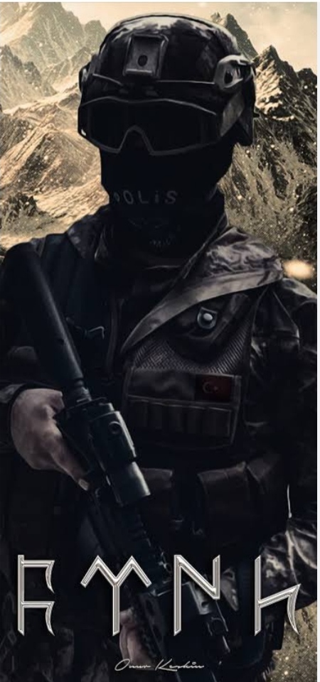 Kadınların asker ve polislere karşı olan bu zaafının altında yatan asıl duygu ne?