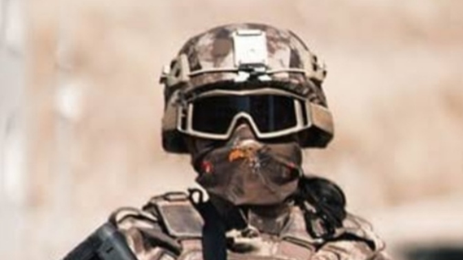 Kadınların asker ve polislere karşı olan bu zaafının altında yatan asıl duygu ne? 
