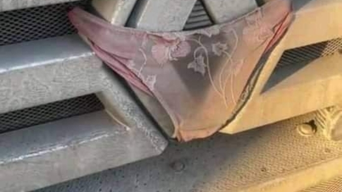 En sevdiğiniz araba logosu hangisi?