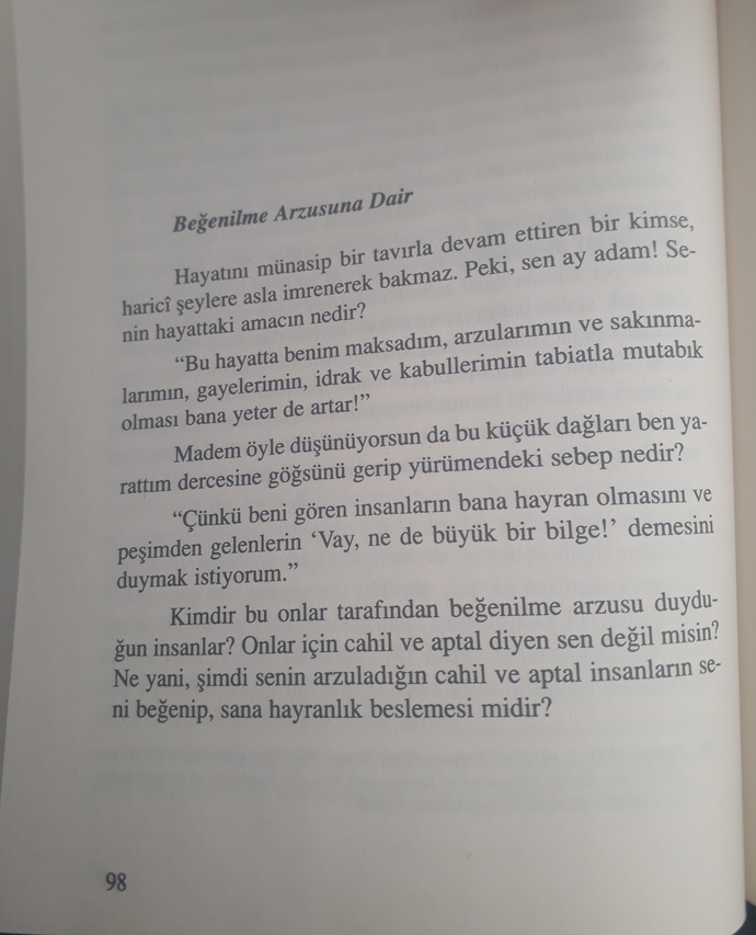 Açık giyinmek mi, istediğin gibi giyinmek mi özgürlüktür?