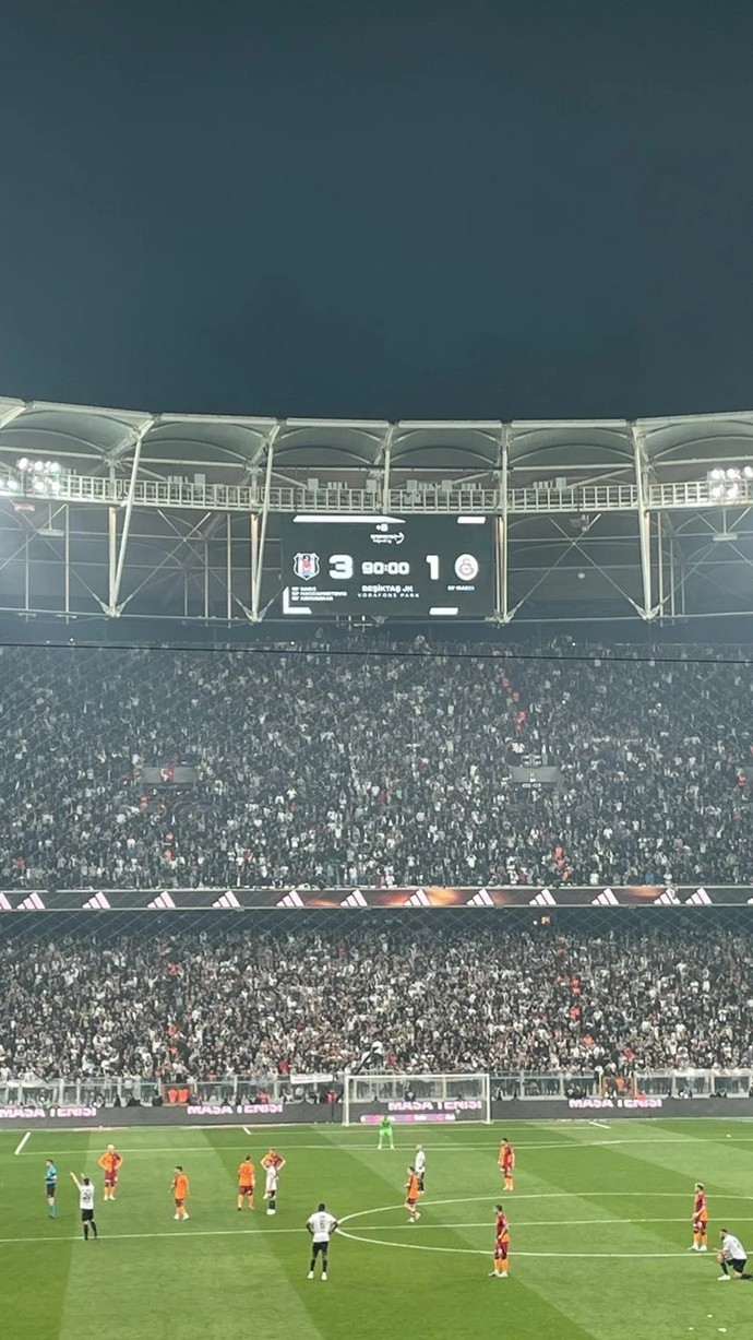 Galerinizdeki son fotoğraf yaşam felsefenizmiş, galerinizdeki son fotoğraf ne?